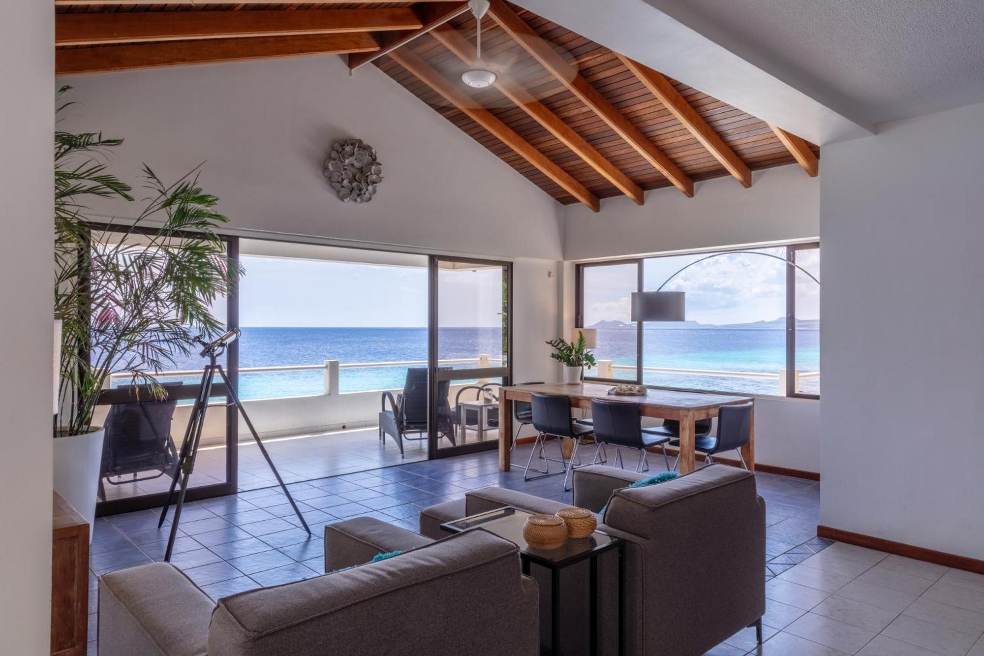 One Ocean Boutique Apartments & Suites Bonaire Кралендижк Стая снимка