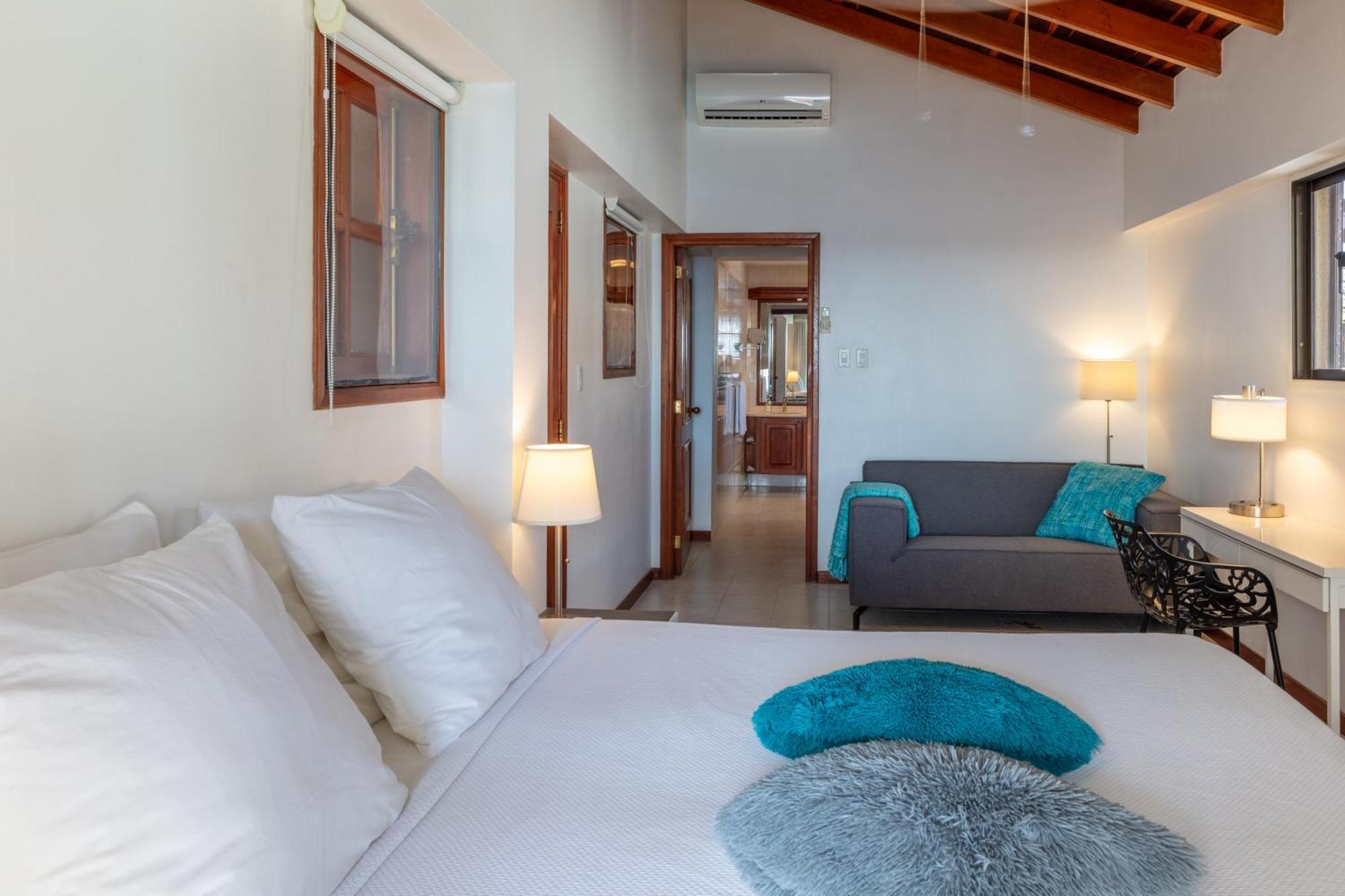 One Ocean Boutique Apartments & Suites Bonaire Кралендижк Стая снимка