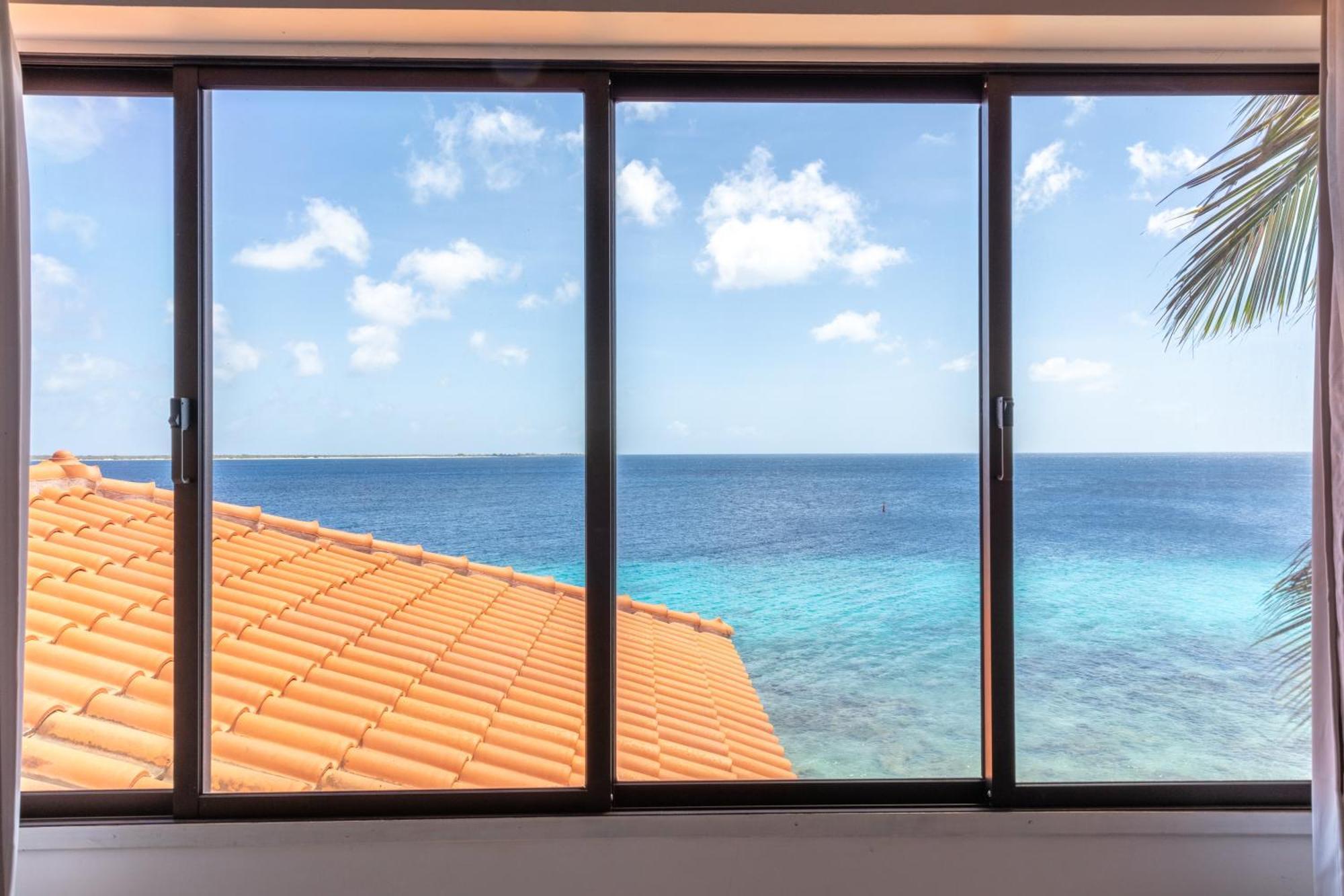 One Ocean Boutique Apartments & Suites Bonaire Кралендижк Стая снимка