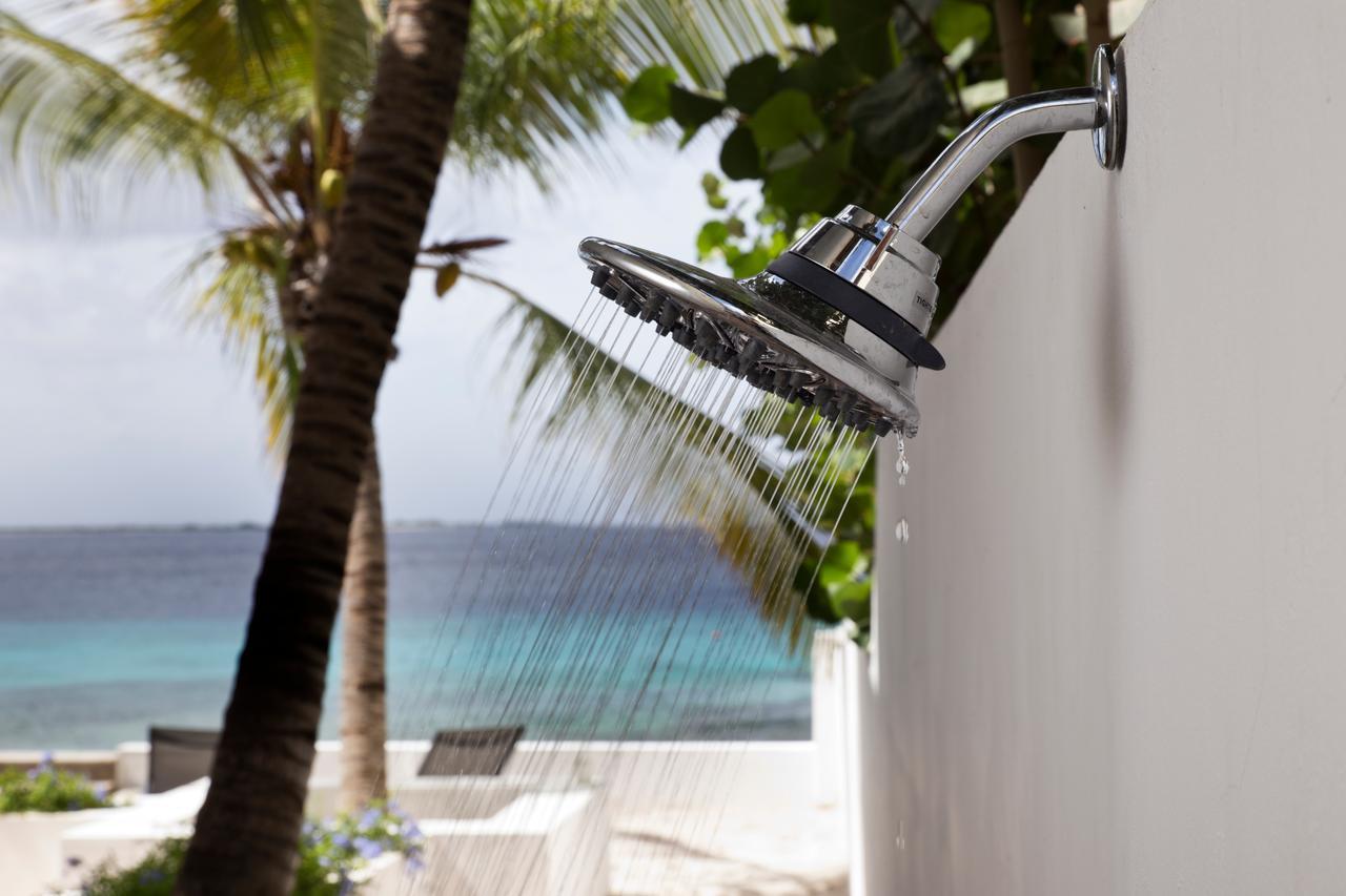 One Ocean Boutique Apartments & Suites Bonaire Кралендижк Екстериор снимка